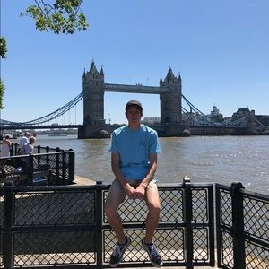 Meet your Posher, Marshall